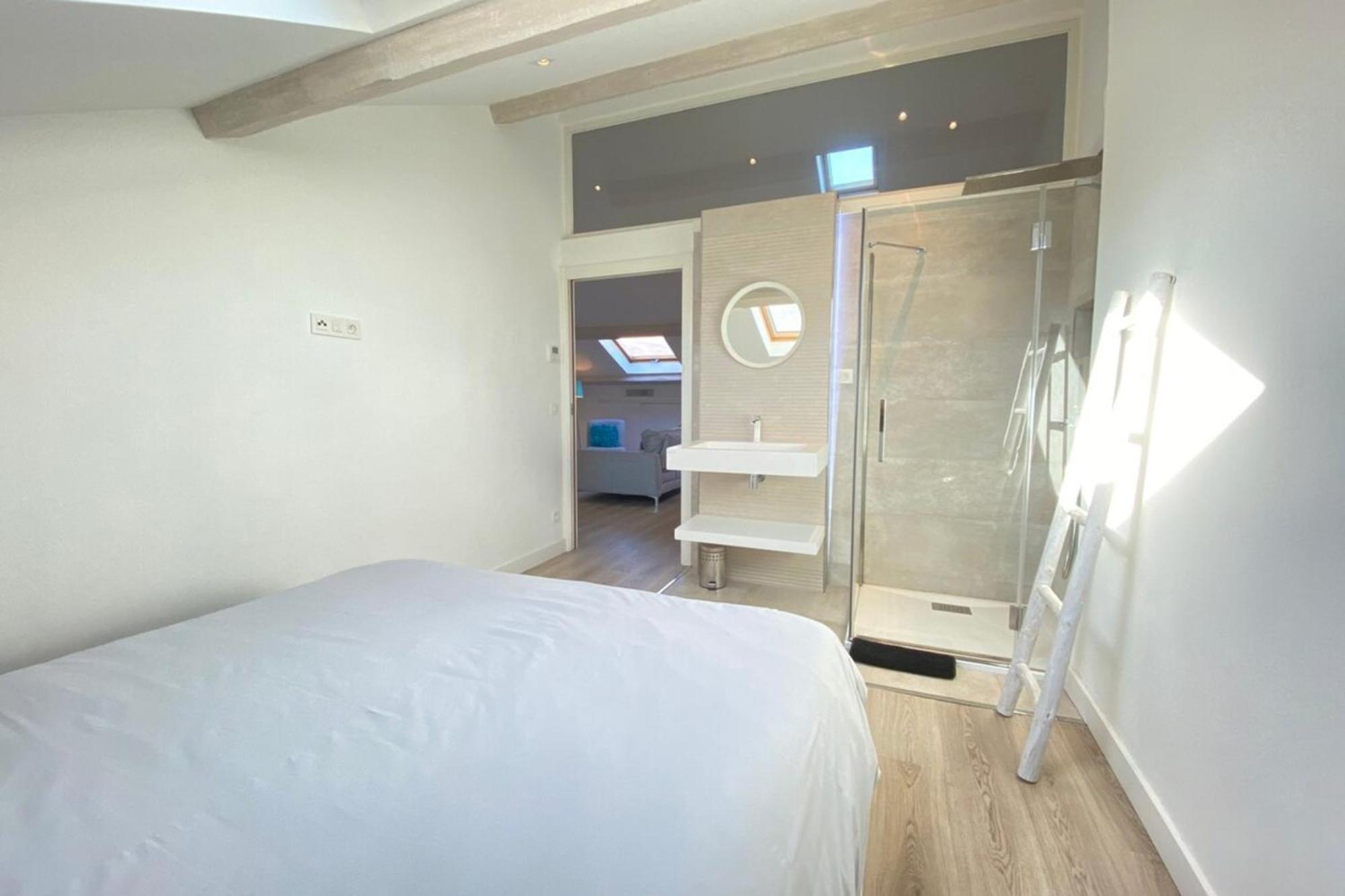 Modern & Bright 4-Room Apartment In Cannes Banane ภายนอก รูปภาพ